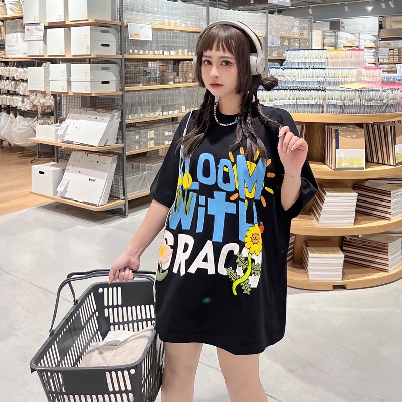 Áo thun in hình BLOOM WITH GRACE