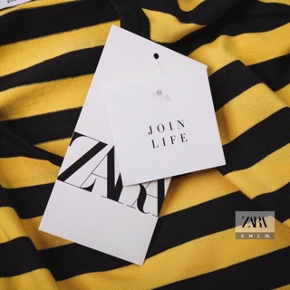 Áo thun cổ tròn sọc Zara