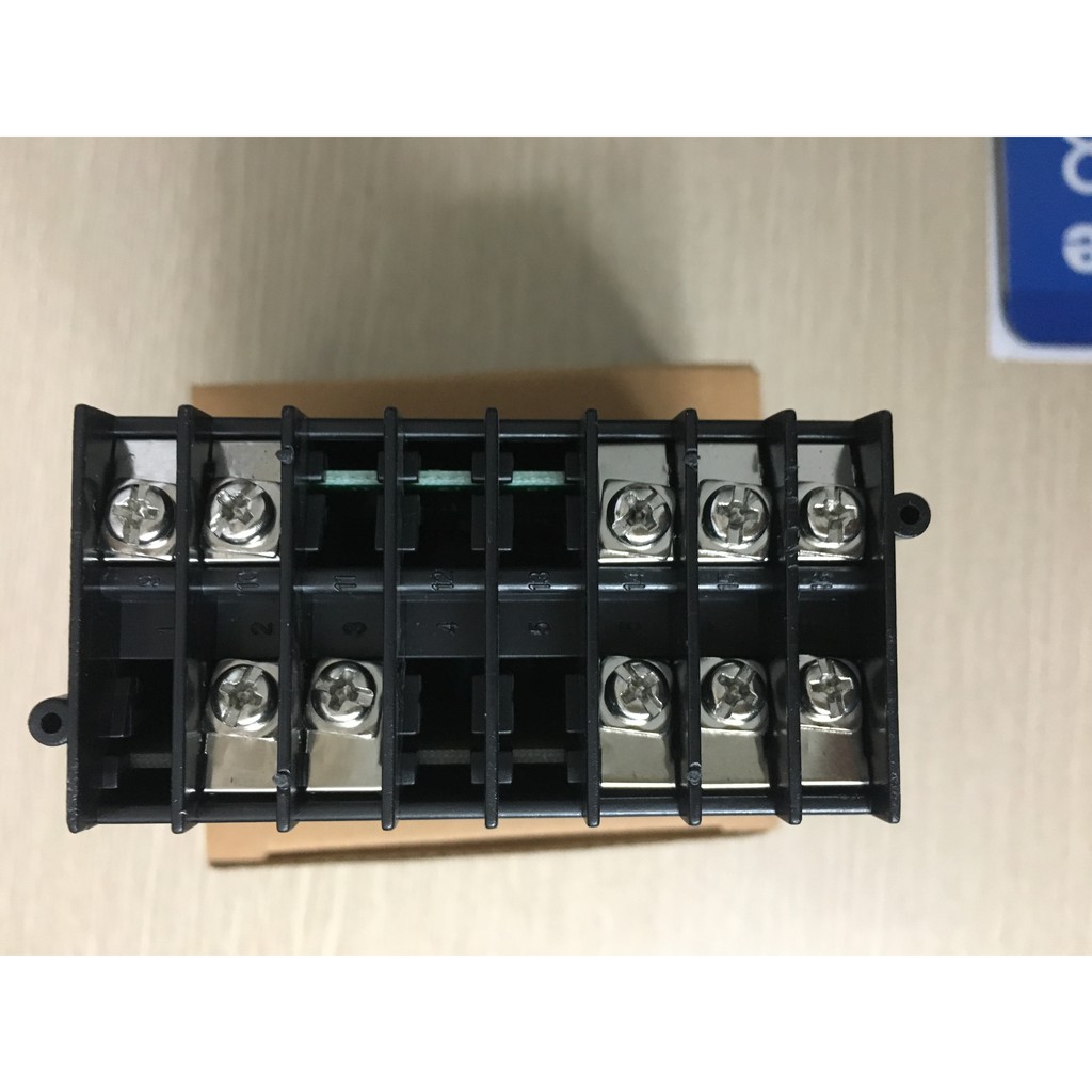 Bộ điều khiển nhiệt RKC REX-C400, Output Relay