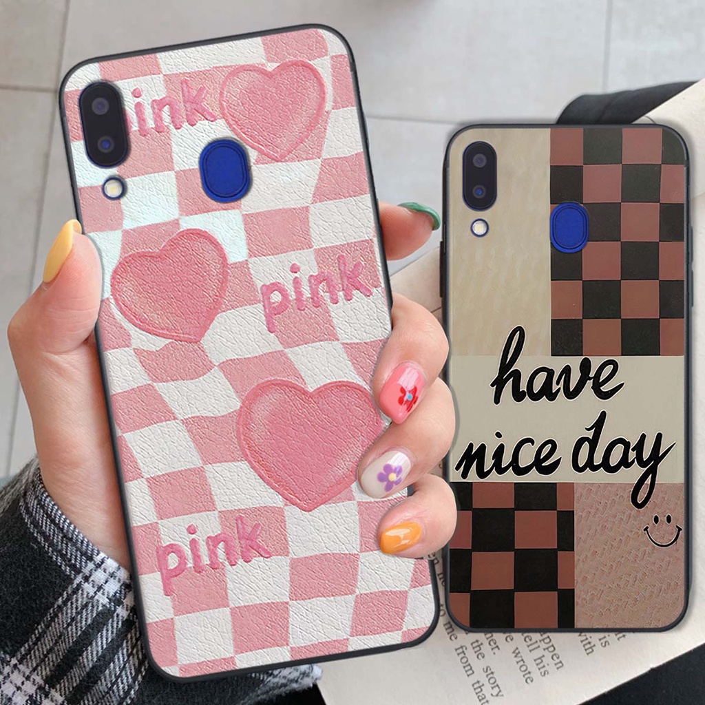 Ốp Samsung M20 / M30 caro trái tim cá tính, thời trang siêu đẹp, siêu phong cách