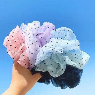 Cột tóc scrunchies voan trong chấm bi