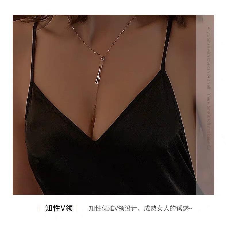Bộ Đồ Ngủ Vải Lụa Gợi Cảm Quyến Rũ Cho Nữ | BigBuy360 - bigbuy360.vn