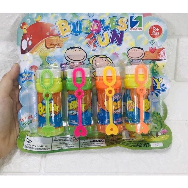 Vỉ đồ chơi 4 bình thổi bong bóng xà phòng &amp; vợt