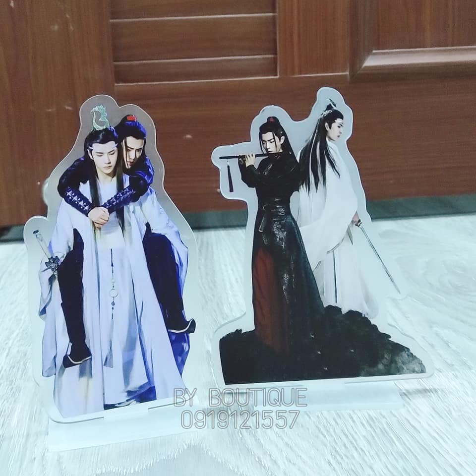 Standee mica trong Trần Tình Lệnh, TFBOYS