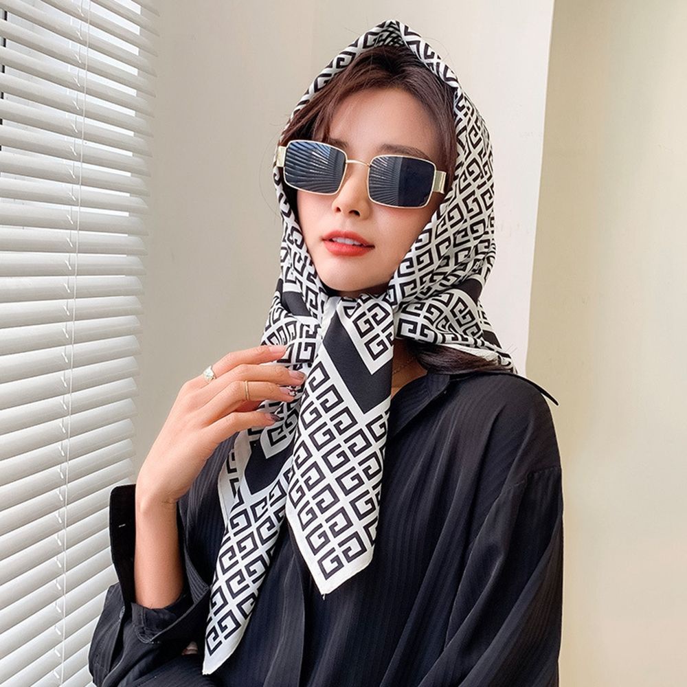 Khăn choàng cổ hình vuông bằng lụa in họa tiết chữ G đơn giản phong cách Hàn Quốc cổ điển thời trang cho nữ