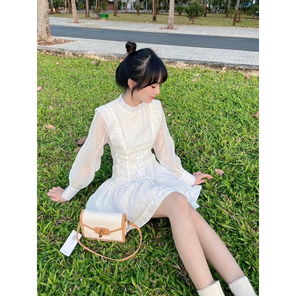 ĐẦM TRẮNG TAY DÀI THẮT EO