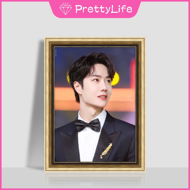 Bộ Tranh Đính Đá 5d Họa Tiết Vua Yibao Độc Đáo Trang Trí Nhà Cửa