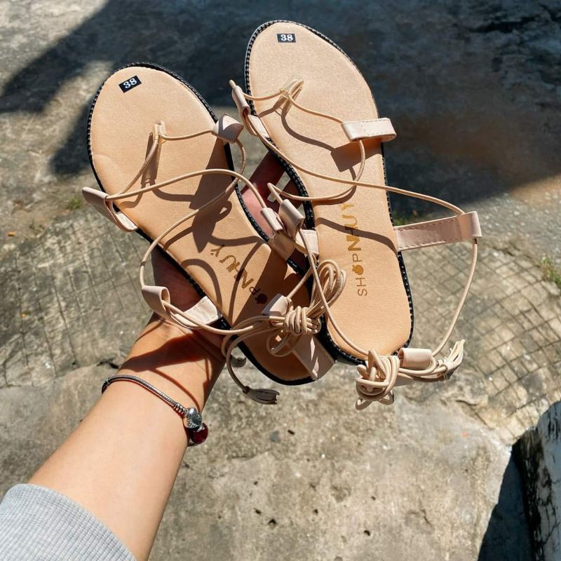 Sandal buộc dây tua rua sợi nhỏ vintage đi biển