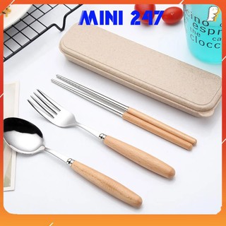 Bỗ Đũa Thìa Inox Cán Gỗ Có Hộp Đựng