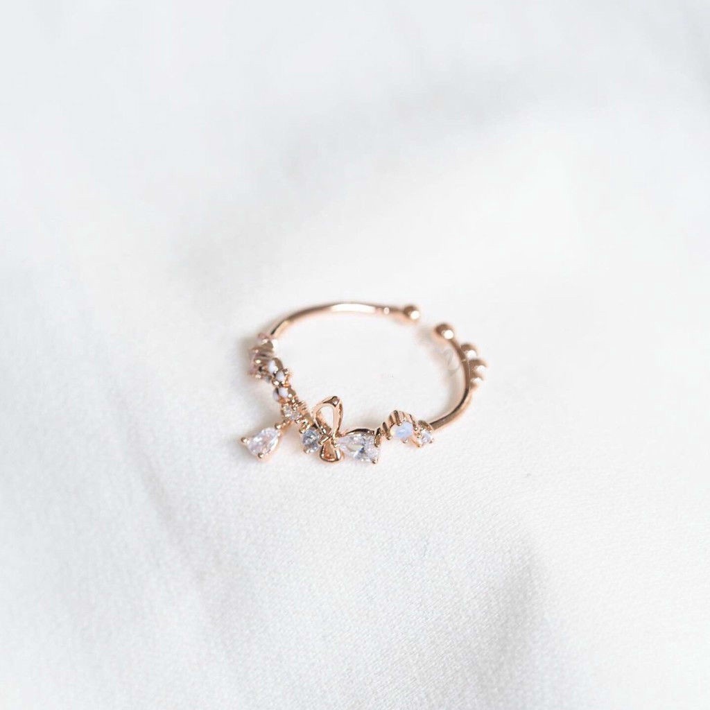 Nhẫn dạng hở hình hoa / bướm đính đá xinh xắn