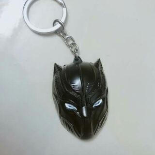 Móc khóa báo đen Black Panther