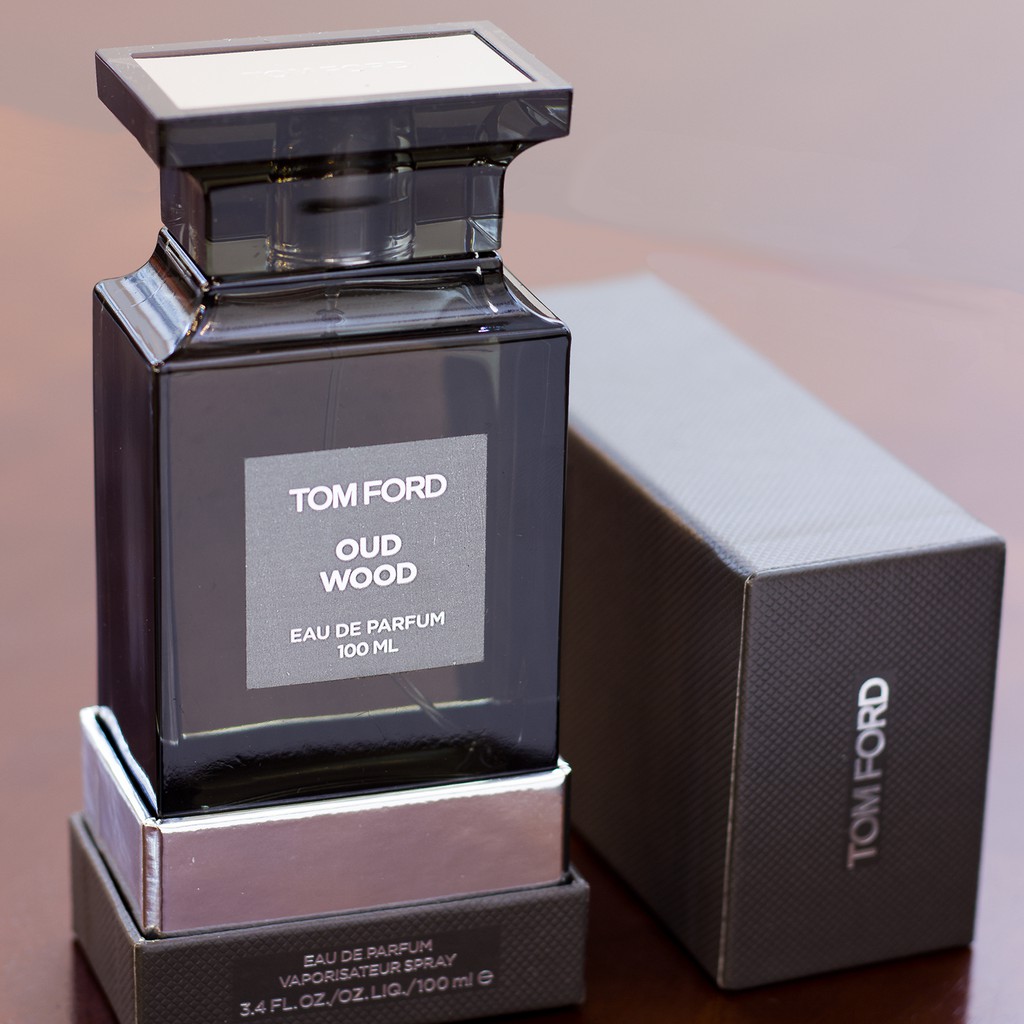 Nước Hoa Tom Ford Oud Wood 100ML chai cao đen