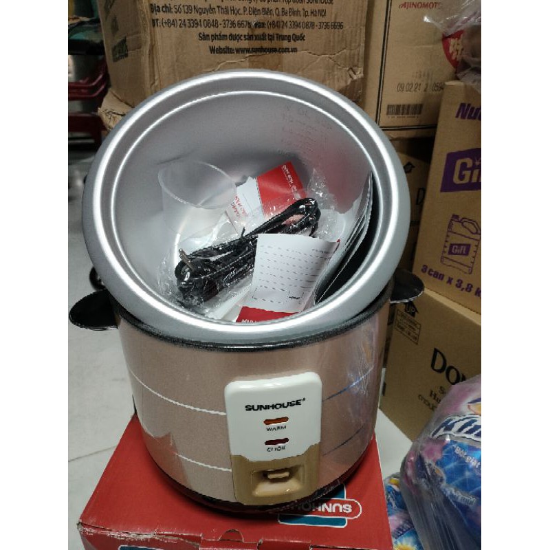 Nồi cơm điện nắp rời Sunhouse 1.8L model SHD8125