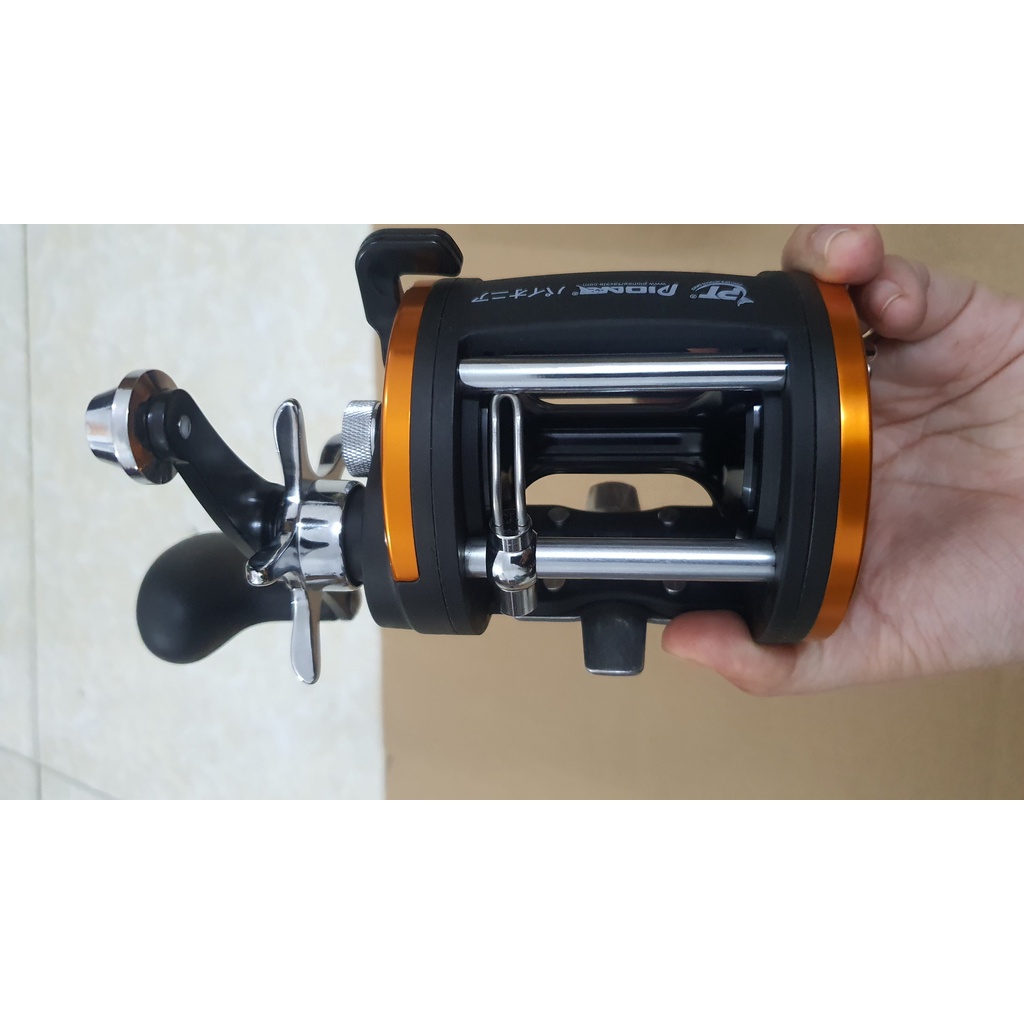 Máy câu ngang Pioneer InShore ISB-200-tay phải