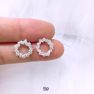 Bông tai nữ - Huyền thoại biển xanh chuẩn bạc ta