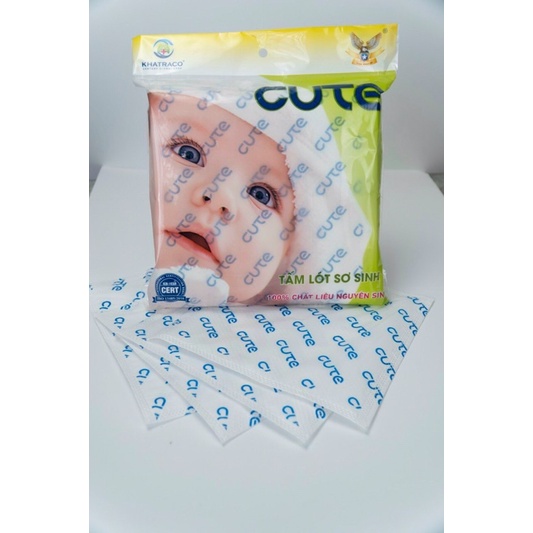 Tấm lót sơ sinh Cute