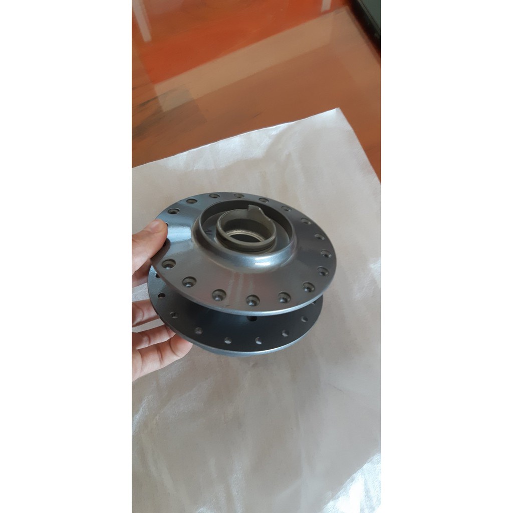 Đùm trước phanh đĩa Yamaha