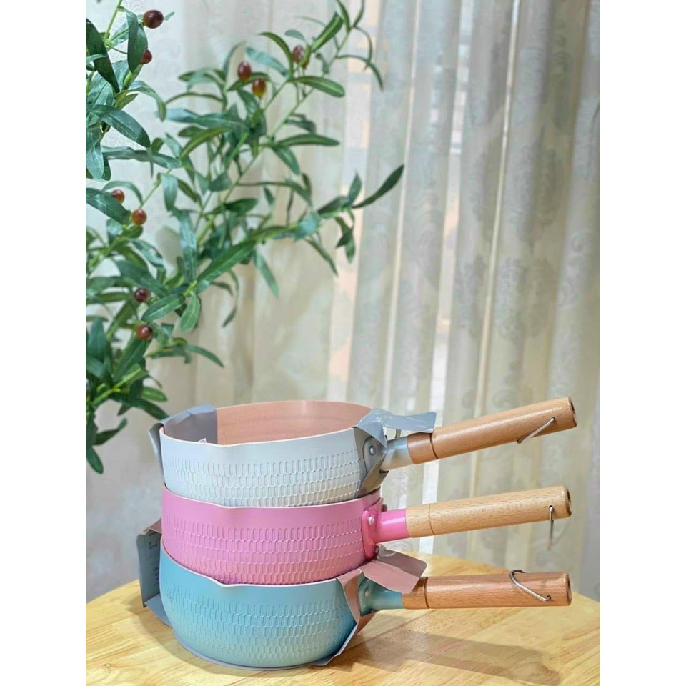 Chảo chống dính đáy sâu cán gỗ18cm đa năng