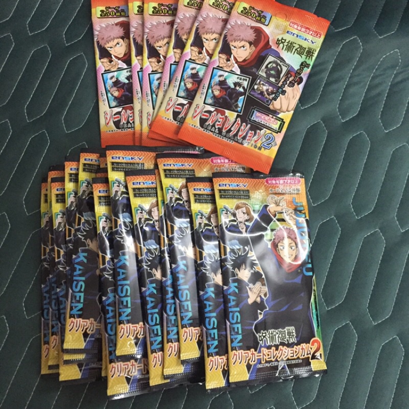 Pack card random nhân phẩm clear card 2 Jujutsu Kaisen gum sticker