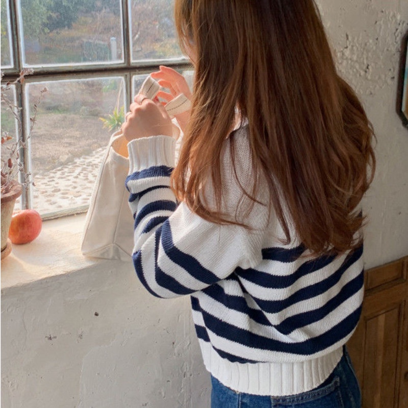 Áo Sweater Kẻ Sọc Hở Cổ Thời Trang Mùa Thu Phong Cách Hàn Quốc