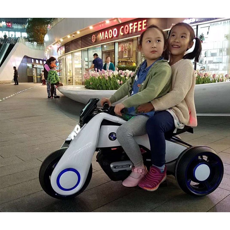Xe máy điện trẻ em, xe moto điện cho bé TILO KIDS TLK-8888 có 2 chỗ ngồi, kết nối bluetooth siêu ngầu