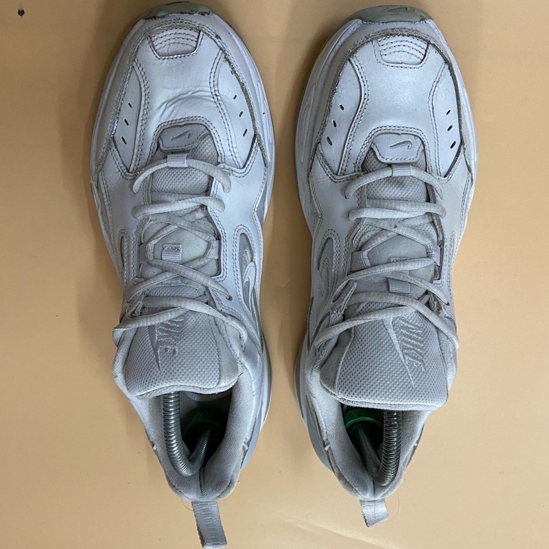 Giày chính hãng đã qua sử dụng