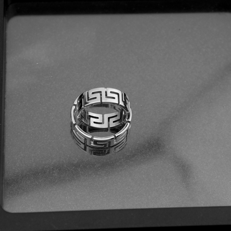 Nhẫn đeo ngón bằng thép không gỉ thiết kế họa tiết độc lạ