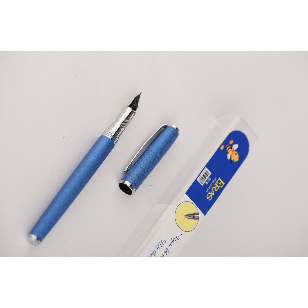 Bút máy ngòi lá tre E018