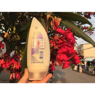 Sữa tắm Cá Ngựa