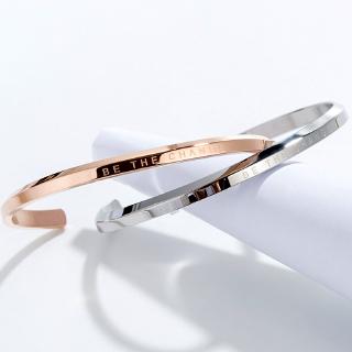 Vòng tay Titan thép không gỉ nam nữ khắc chữ Be The Change nét mảnh tinh xảo lắc tay Hàn Quốc siêu hot TG-0013