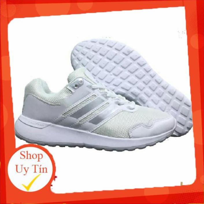 [Chuẩn Nam Tính] Giày bata nam nữ thoáng khí size từ 35 đến 44 đế siêu nhẹ chất vải êm chân (trắng bạc/đen sọc đen) | BigBuy360 - bigbuy360.vn