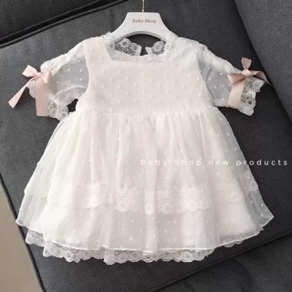 Váy công chúa cổ ren tay lỡ