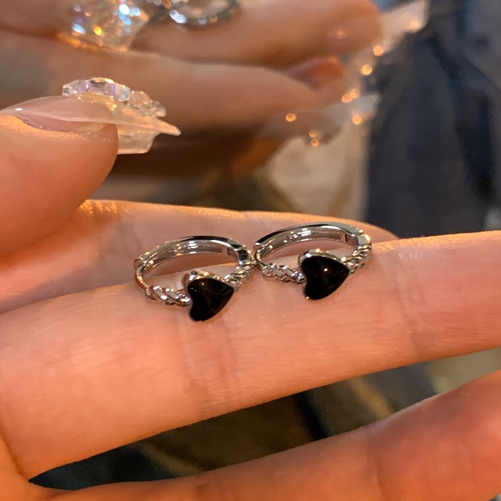 Khuyên Tai Hình Trái Tim Phong Cách niche Cổ Điển Mới Cho Nữ