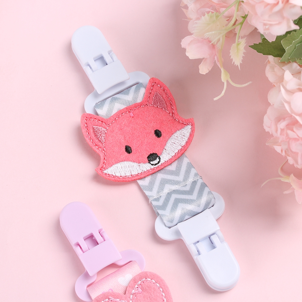 Kẹp giữ núm ti giả kiểu dáng hoạt hình dễ thương tiện dụng cho bé