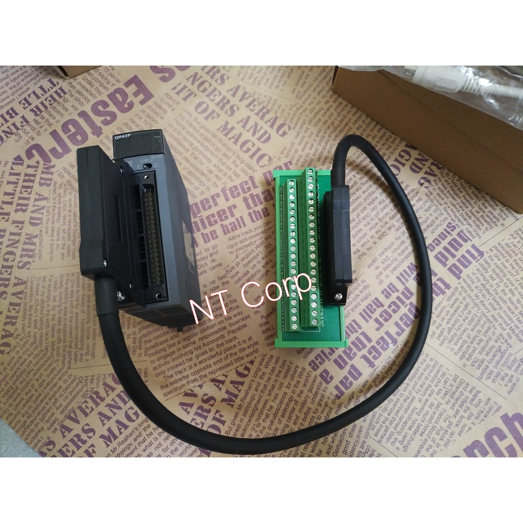 Khối đầu cuối 40pin Terminal boad và cáp kết nối AC20TB dùng cho module Input/Output PLC dòng Q của Mitsubishi