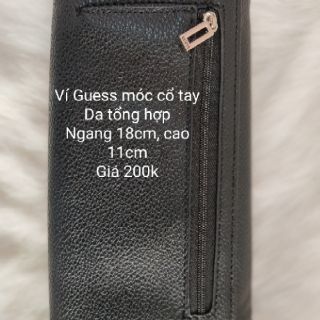 Ví da cầm tay Guess