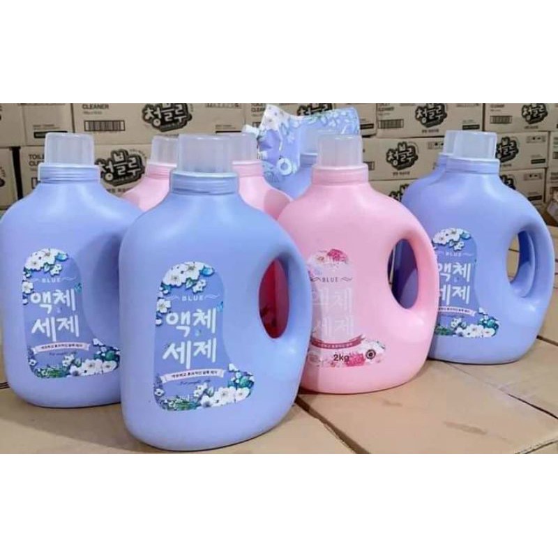 CHAI 2000ML NƯỚC GIẶT XẢ  BLUE HÀN QUỐC HƯƠNG THẢO MỘC CAO CẤP