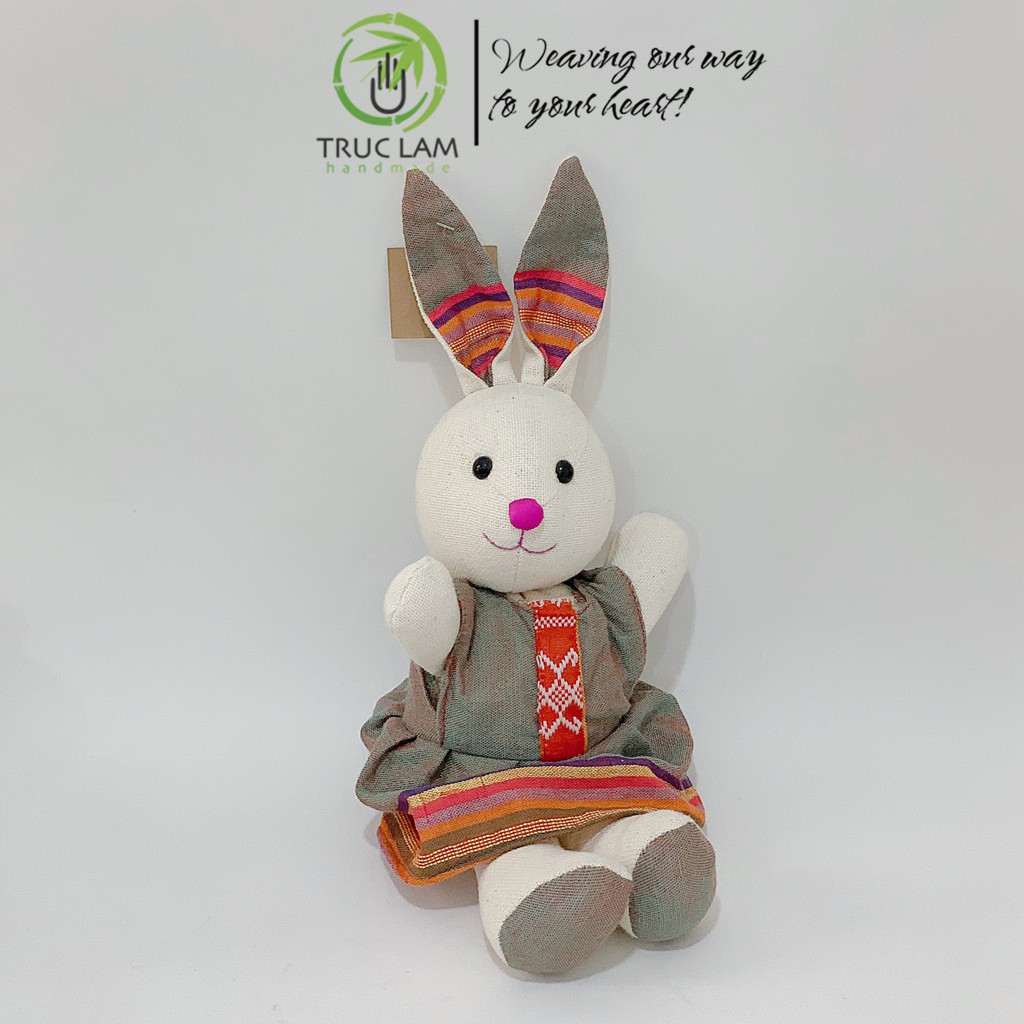 Đồ Chơi Cho Bé Thú Nhồi Bông Hình Thỏ Mẹ Mặc Váy Vải Thổ Cẩm Dệt Tay Bông Gòn Cao Cấp – Trúc Lâm Handmade