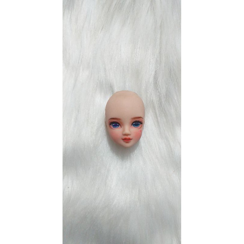 Đầu  búp bê  licca,chika,layla đã  faceup