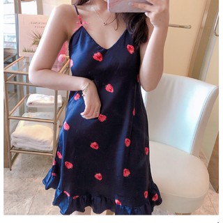 Đầm ngủ lụa hai dây hình quả dâu