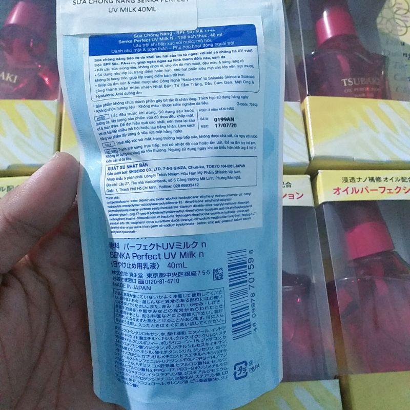 Sữa chống nắng dưỡng ẩm senka ferfect uv milk | BigBuy360 - bigbuy360.vn