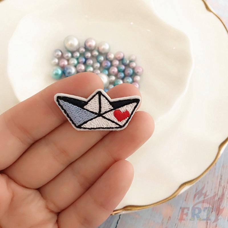 Miếng vá ủi thêu hình cún cưng đáng yêu