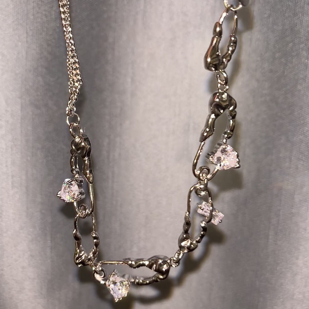 Dây chuyền mặt hình ghim cài và hình trái tim thời trang sang trọng 19A1633