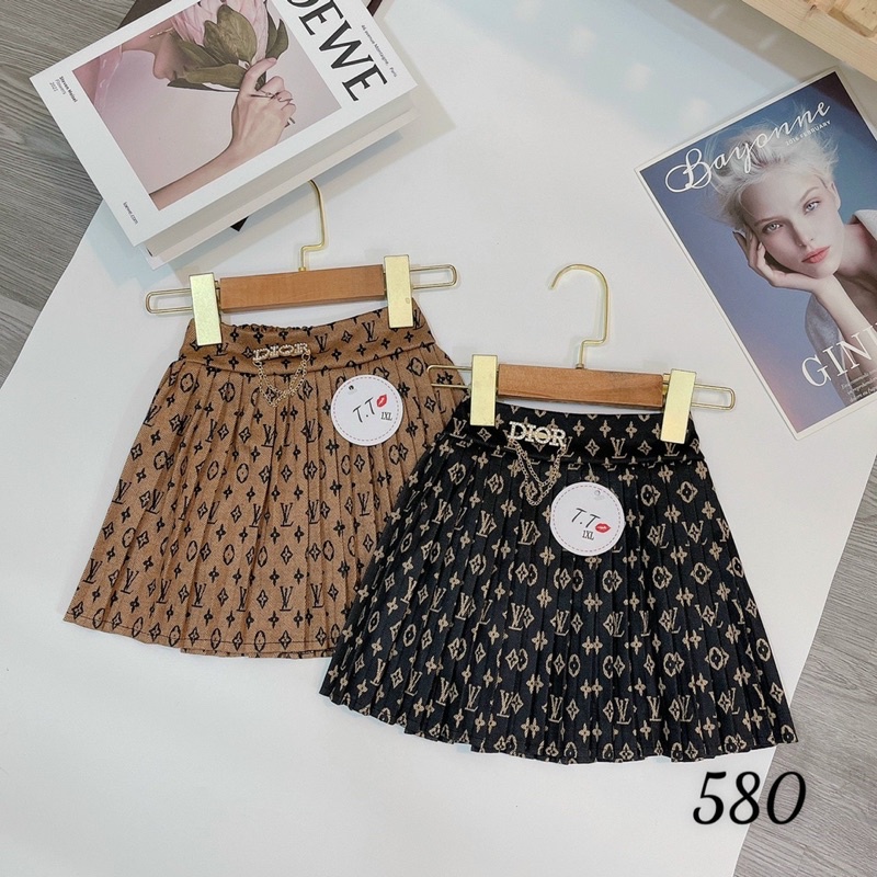 Chân váy dạ kẻ có quần lót bên trong size đại cho bé gái