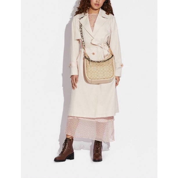 Túi đeo vai đeo chéo Coach Jules Hobo da thật pha canvas dáng túi ống to rộng