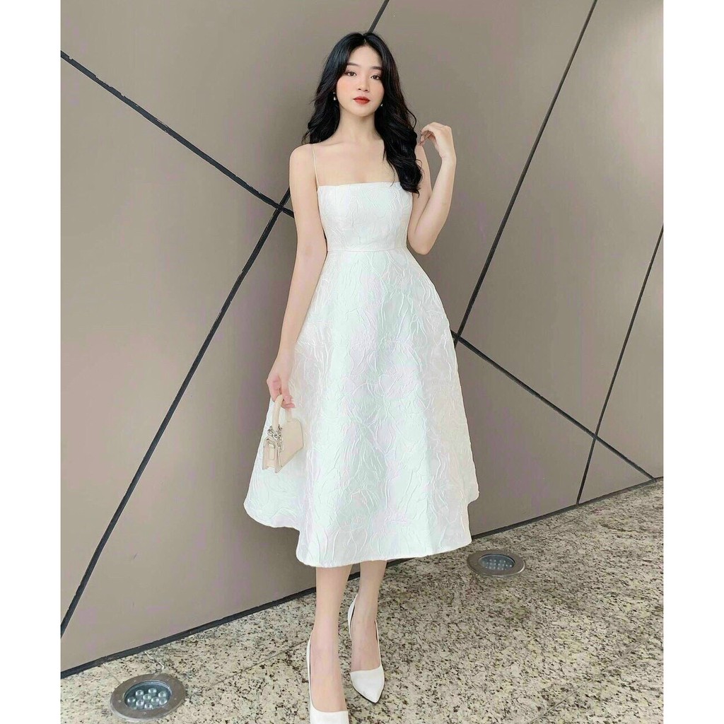 Đầm xòe hai dây siêu phẩm dự tiệc hai màu trắng và đỏ