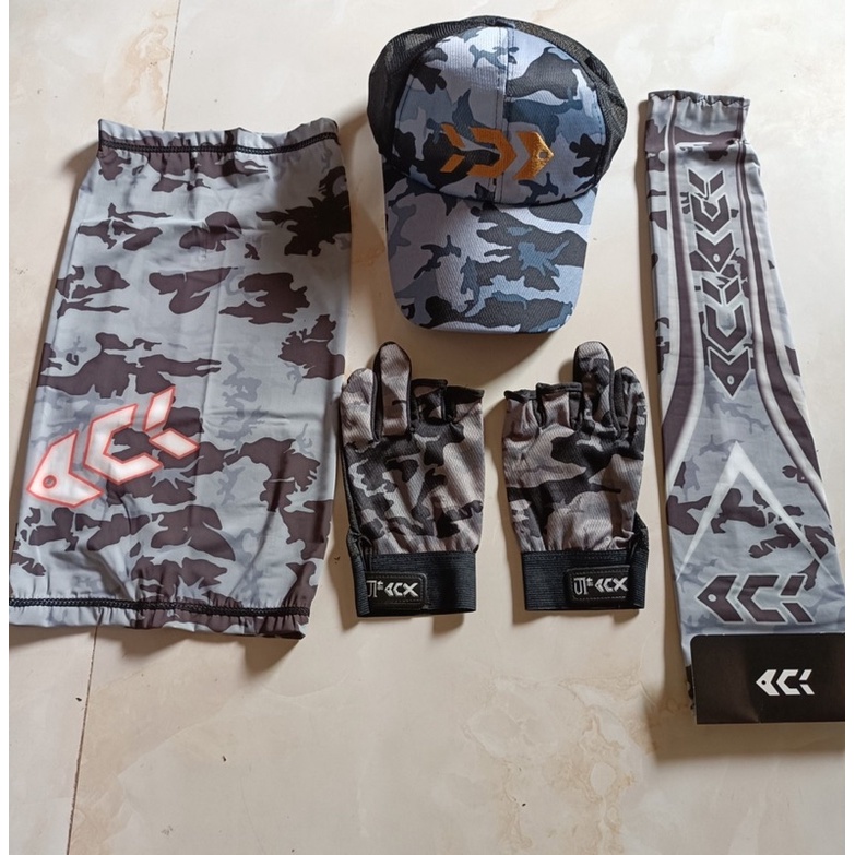 Combo 4 món : Mũ câu cá + găng tay+quấn cổ+ ống tay thương hiệu DAWA