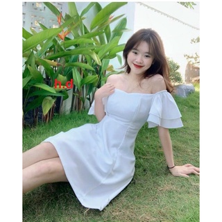 Váy trễ vai hai màu trắng đen kiểu dáng freesize phom ôm tôn dáng hack chân cực xinh - Váy đầm nữ dáng body hở vai