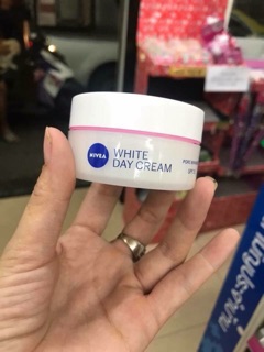 Cặp kem dưỡng Nivea Thái lan