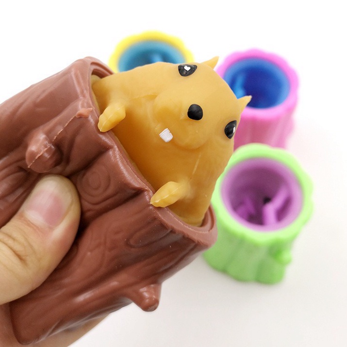 SÓC NÂU TRỐN TRONG GỐC CÂY Squishy Mochi mềm mịn dễ thương chân thực giảm stress co dãn đàn hồi ngộ nghĩnh